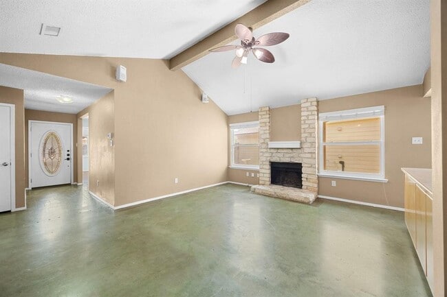 Building Photo - 16710 Whitebrush Loop