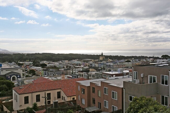 Building Photo - 7221 Geary Blvd