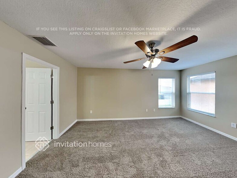 Building Photo - 10253 Newminster Loop