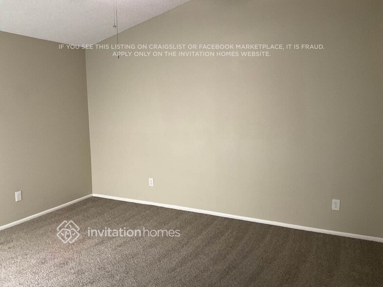 Building Photo - 1018 Henson Ct