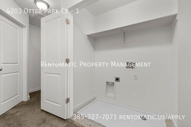 Building Photo - 4203 Otter Park Ct