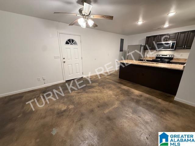 Building Photo - 1035 Co Rd 1303