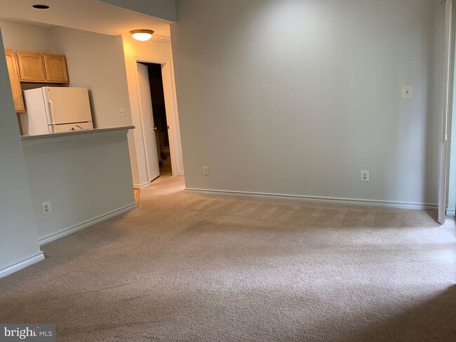 Building Photo - 12158 Penderview Ln