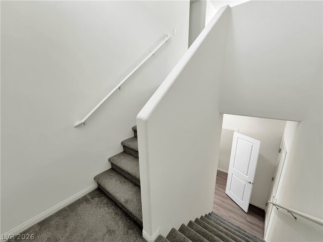 Building Photo - 9984 Indigo Cliffs St