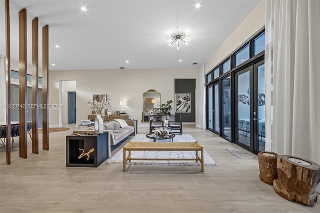 Building Photo - 5000 SW 159th Ave