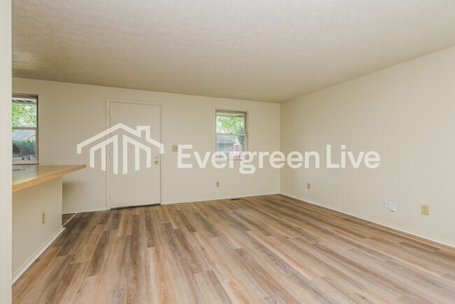 Building Photo - 8208 Mt Charles Dr