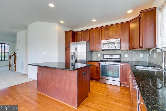 Building Photo - 23141 Flora Mure Dr