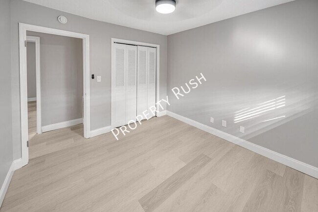 Building Photo - 7118 Shepherd View Cir