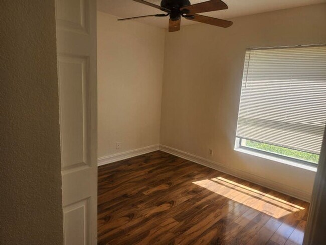 Building Photo - 3813 Coral Tree Cir