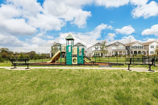 Building Photo - 807 Arrington Wy