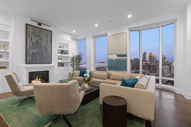 Building Photo - 1111 W River Pkwy