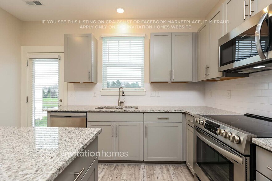 Building Photo - 4231 Gandalf Ln