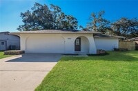 Building Photo - 7900 Lightfoot Dr
