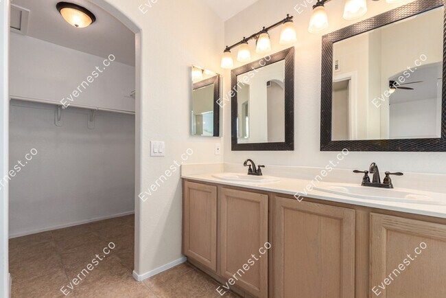Building Photo - 5257 W Bobwhite Way