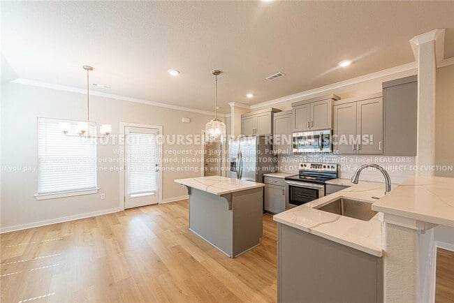 Building Photo - 4747 W Tofino Dr