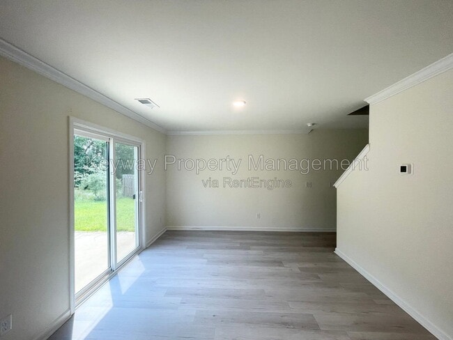 Building Photo - 5057 Needle Palm Rd NW