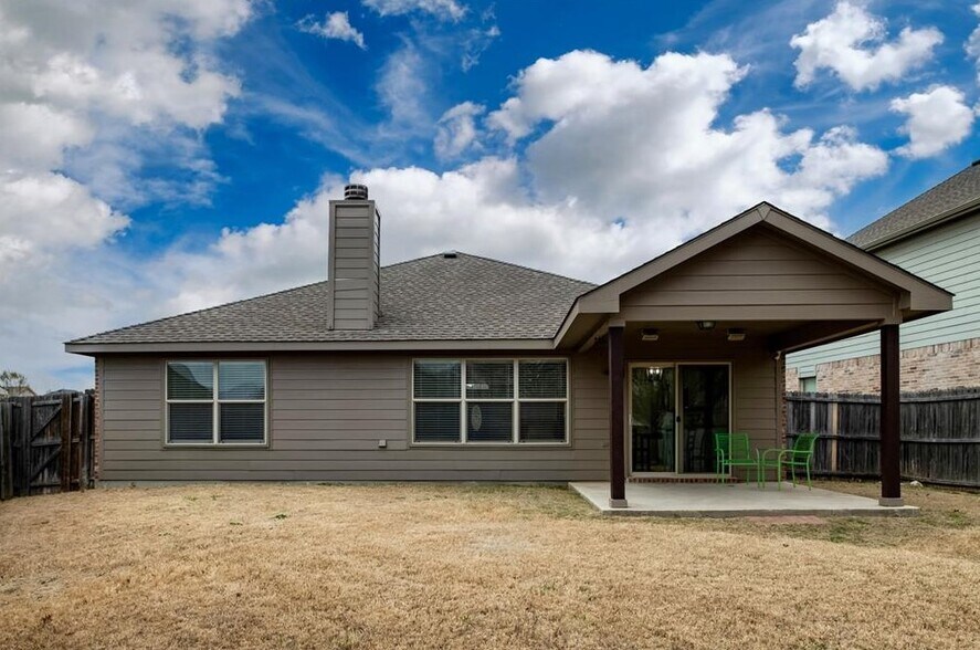 Building Photo - 5908 Stirrup Iron Dr