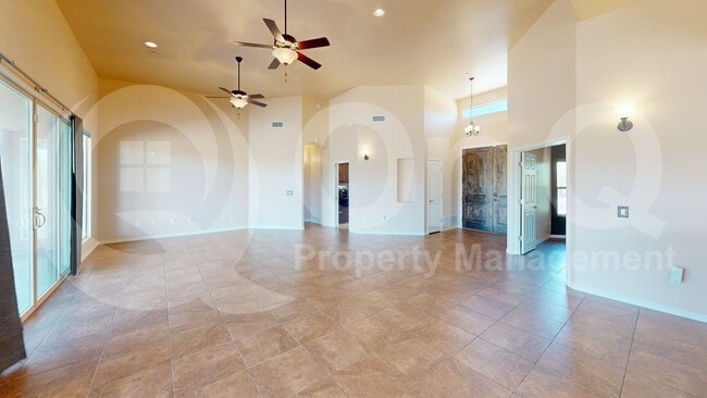 Building Photo - 9398 E Desert Milkweed Ct