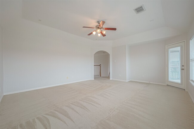 Building Photo - 18118 Billabong Crescent Ct