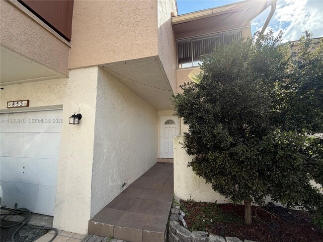 Building Photo - 853 NW 81st Terrace