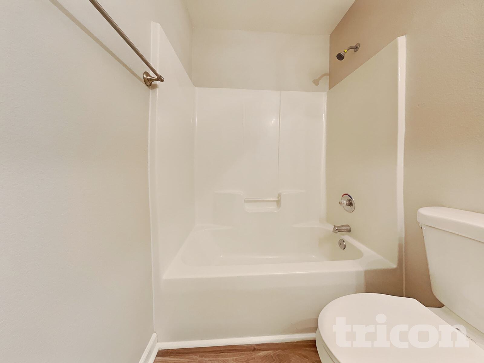 Building Photo - 5877 Culloden Ct