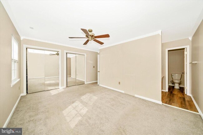 Building Photo - 310 Harry S Truman Dr