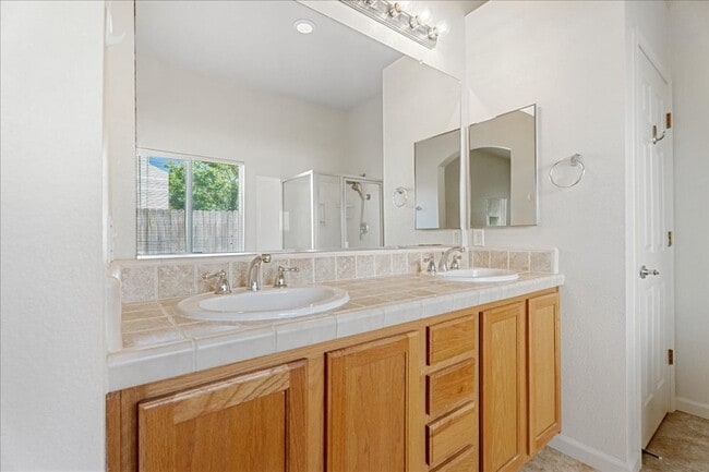 Building Photo - 3765 Innovator Dr