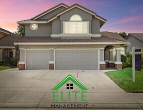 Building Photo - Spacious 4-Bedroom, 3-Bath Home in Desirab...