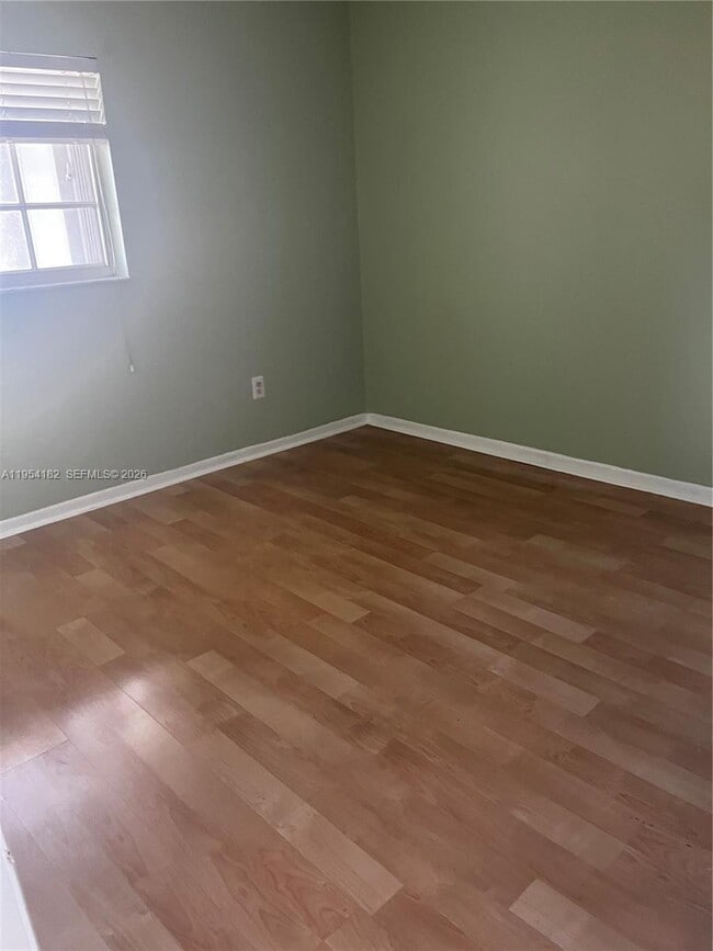 Building Photo - 13934 SW 102nd Ln