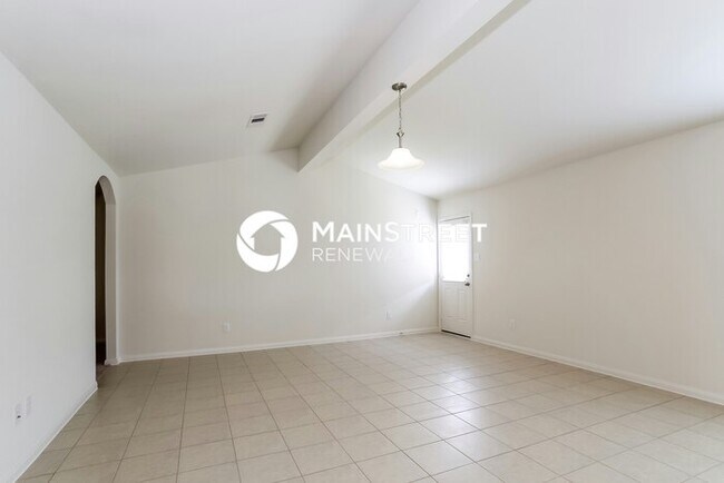 Building Photo - 4 Bedroom Pet-Friendly Home in Rosharon, TX with Main Street Renewal