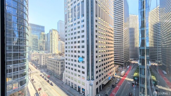 Building Photo - 301 Mission St