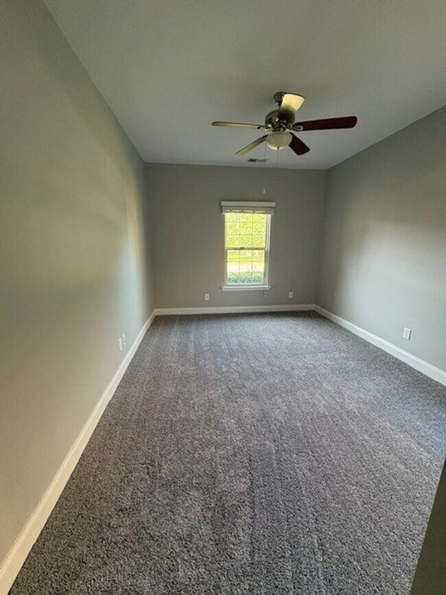 Building Photo - NOW AVAILABLE IN MILLSTONE!!