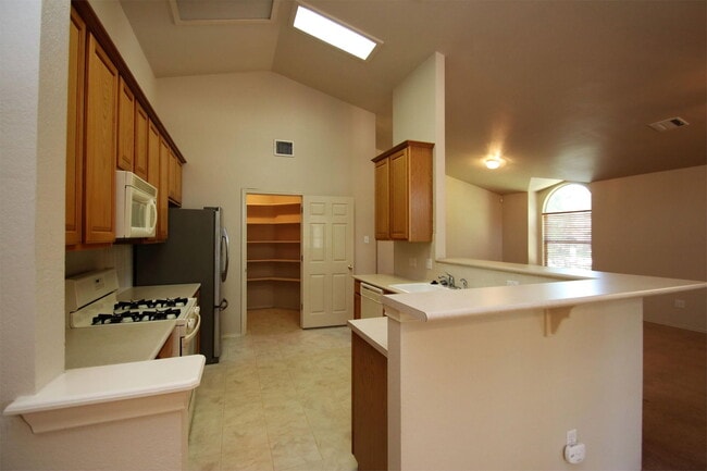 Building Photo - 16516 Fowler Mill Cove