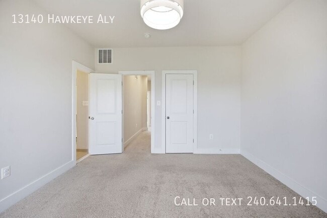 Building Photo - 13140 Hawkeye Alley