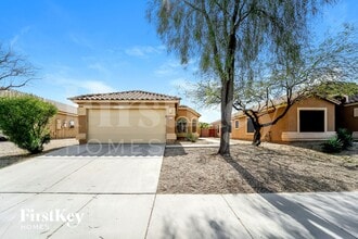 Building Photo - 8711 N Moonfire Dr