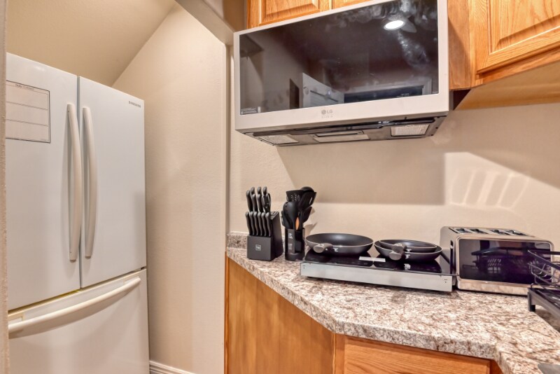 Building Photo - 2631 Thrush Grove