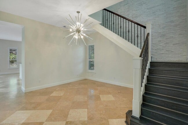 Building Photo - 138 Via Palma Ln