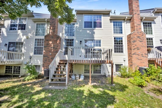 Building Photo - 2164 Seaver Ln