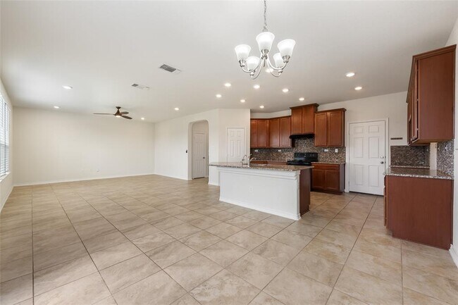 Building Photo - 3853 Legend Hill