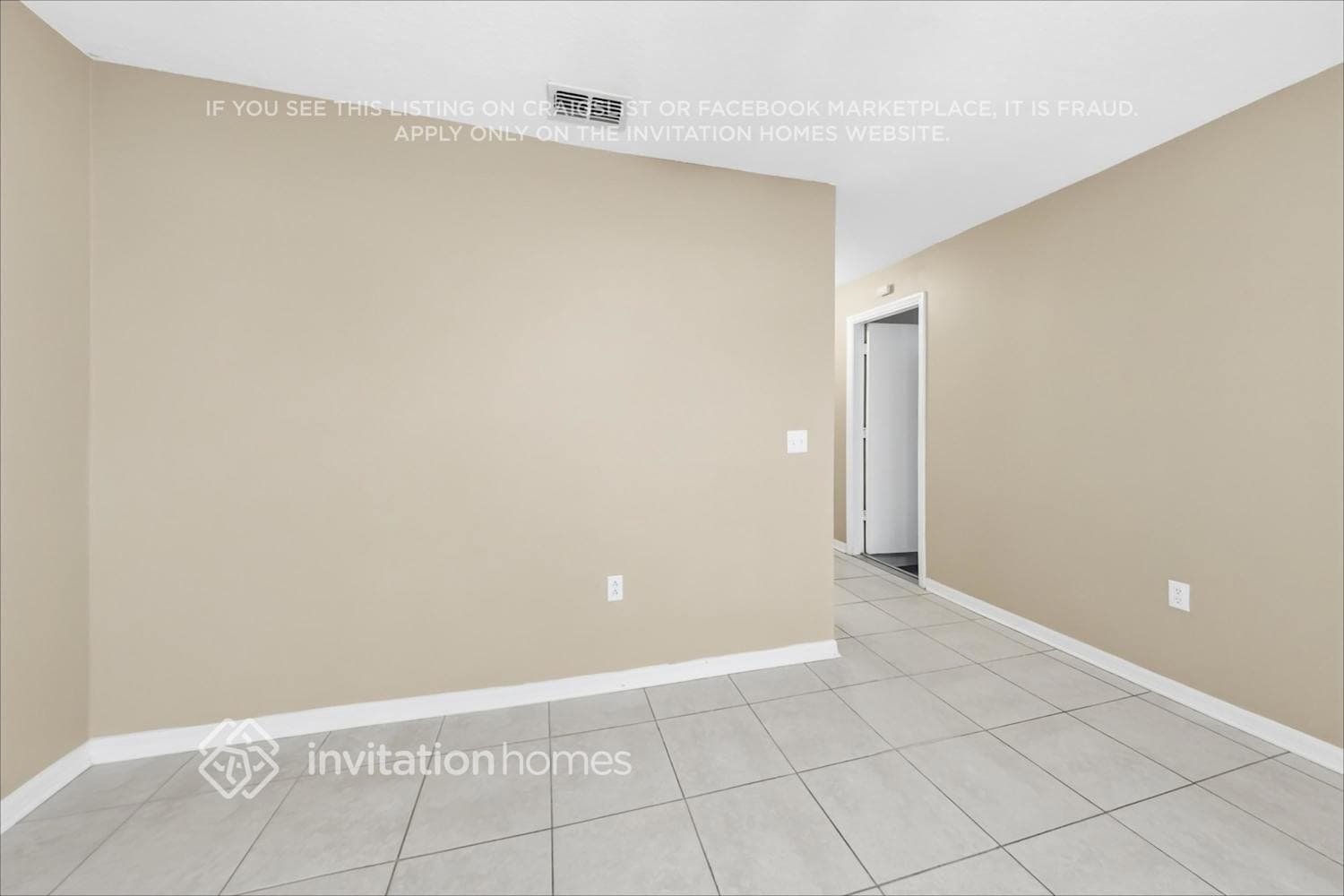 Building Photo - 13501 Mango Bay Dr