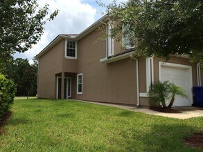 Building Photo - End Unit in Gables at Wingfield - Priced t...
