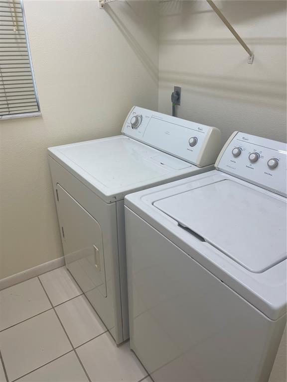 Building Photo - 1200 Tarpon Woods Blvd