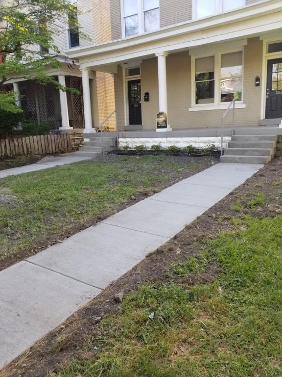 Building Photo - 2913 S 3rd St