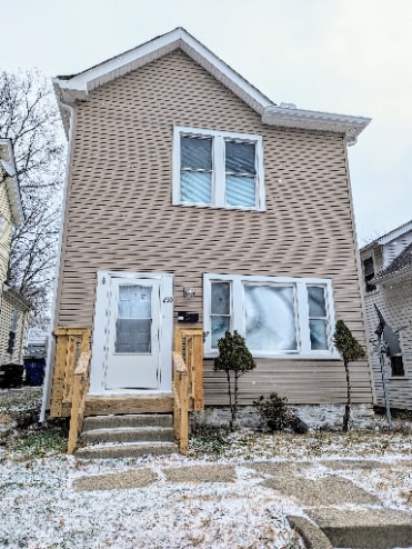 Primary Photo - !! MOVE IN SPECIAL: $300 OFF on 1st Month'...
