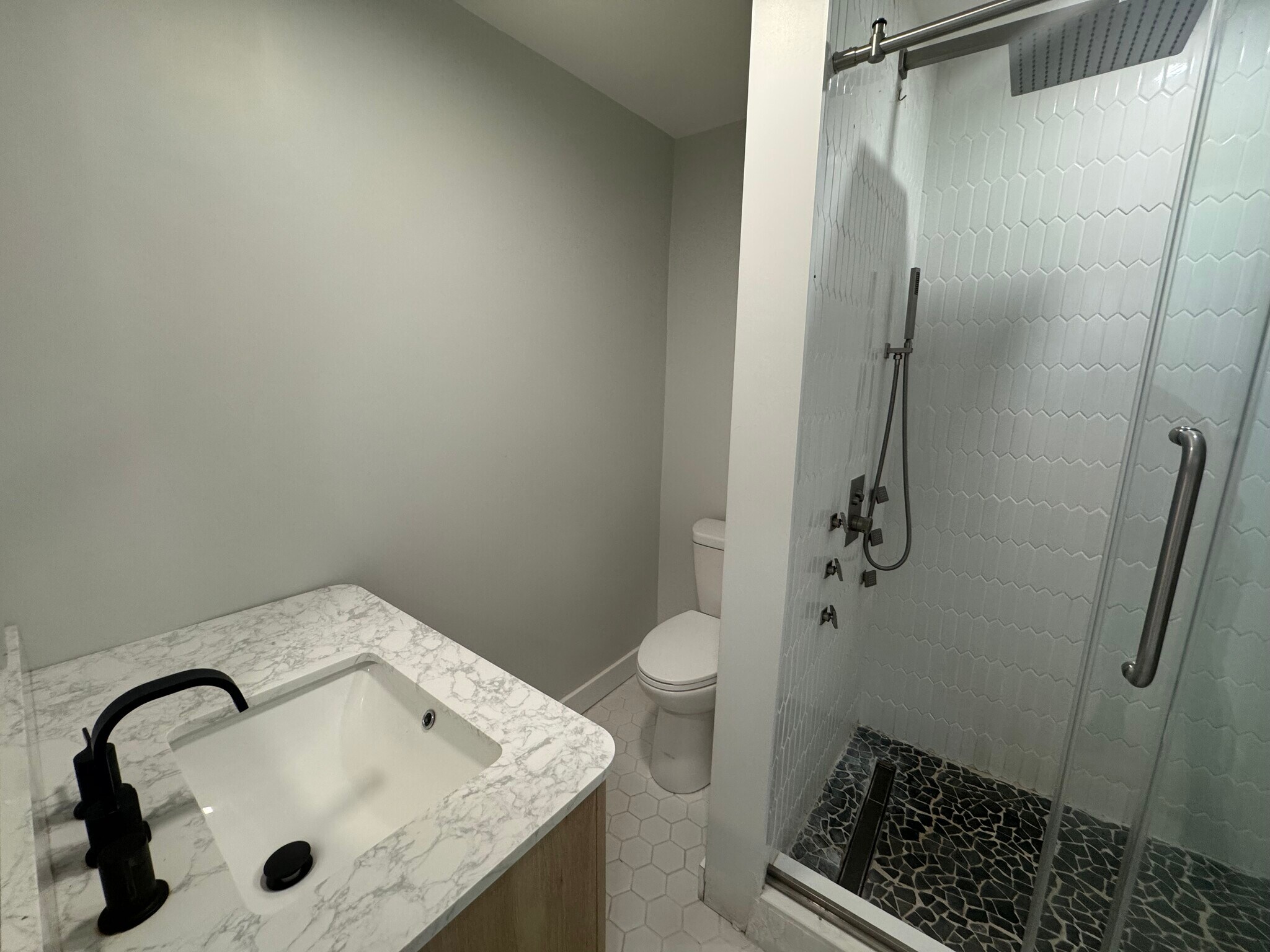 Building Photo - 12 Sewall Ave