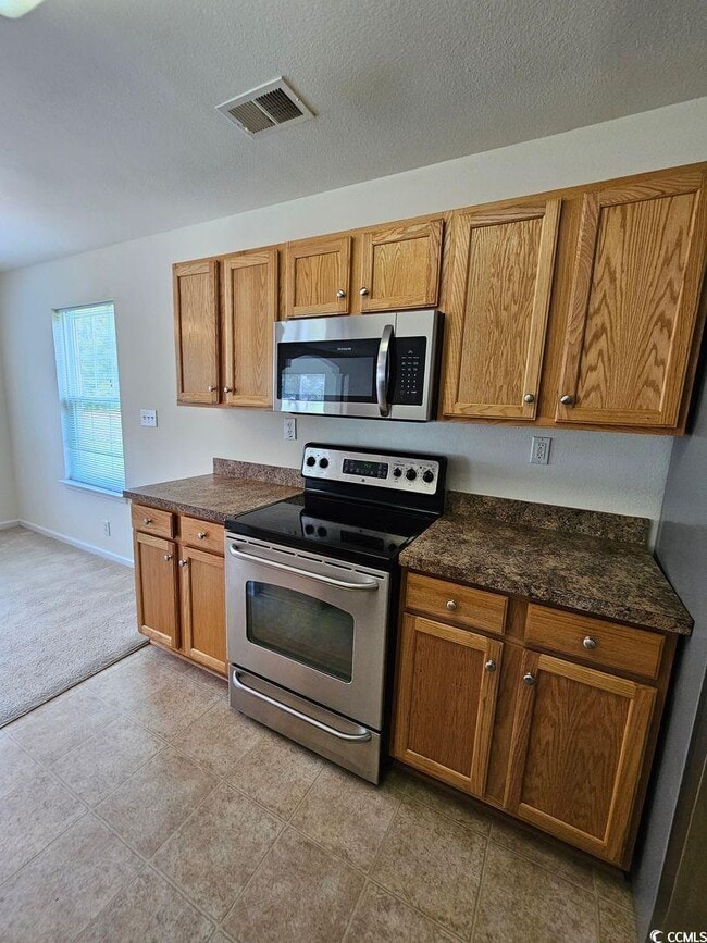 Building Photo - 338 Junco Cir