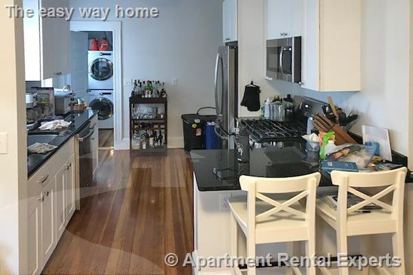 Building Photo - 17 Ashland St