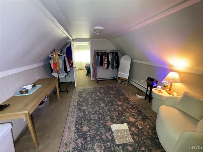 Building Photo - 813 Franklin St