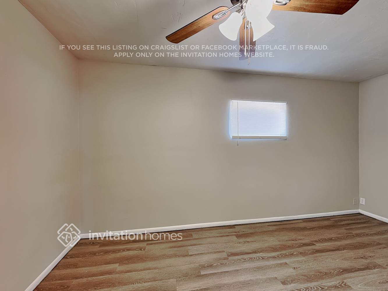 Building Photo - 9444 N 4th Ave