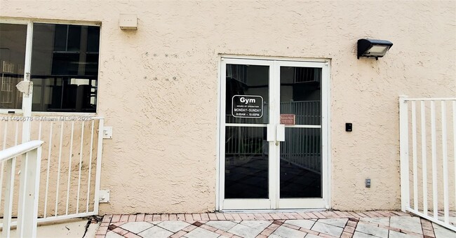 Building Photo - 7035 NW 186th St